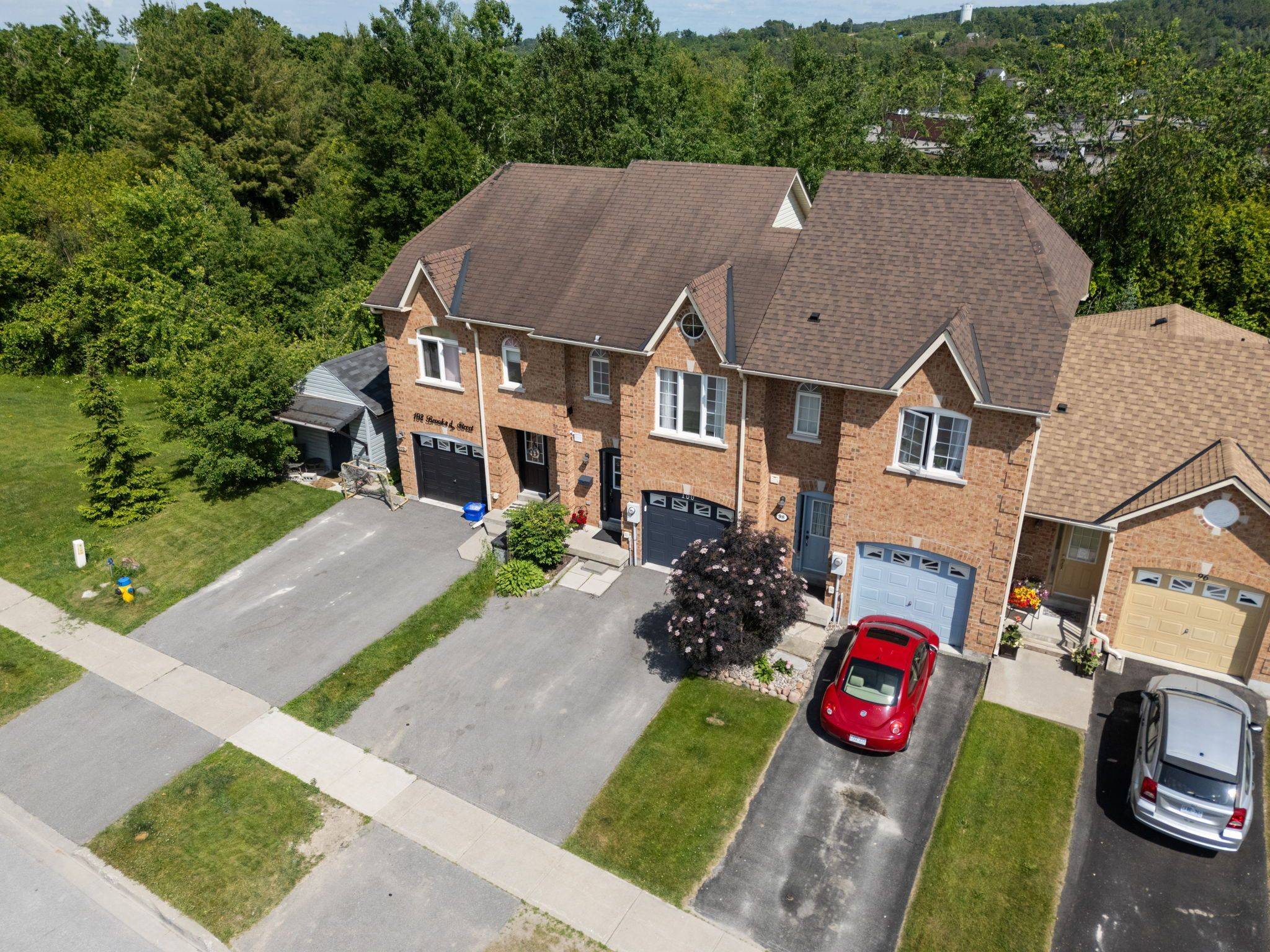 100 Brookside ST, Cavan Monaghan, ON L0A 1G0