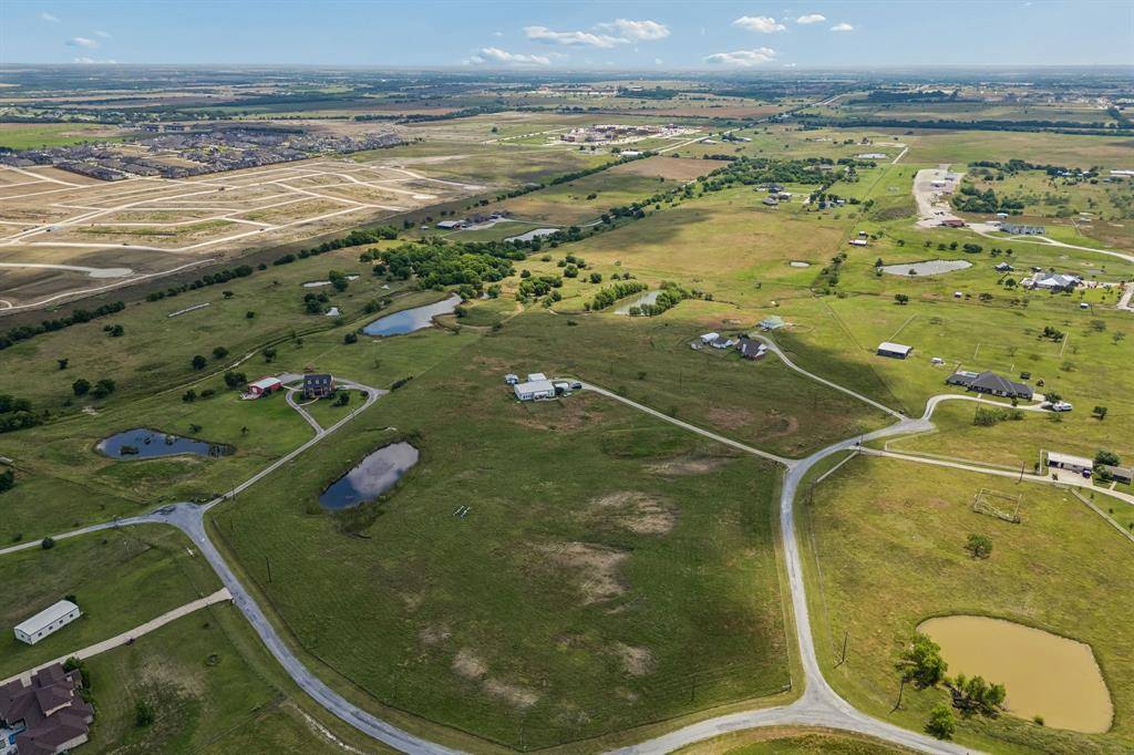 9230 Santa Fe Trail, Celina, TX 75009