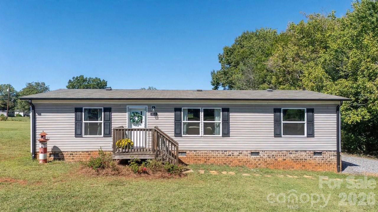 137 Calhoun RD, Stony Point, NC 28678
