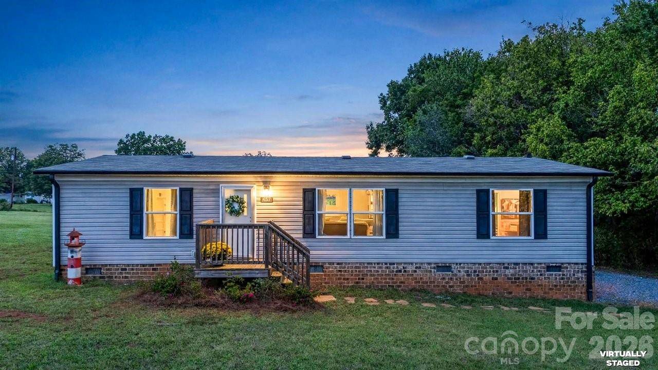 137 Calhoun RD, Stony Point, NC 28678