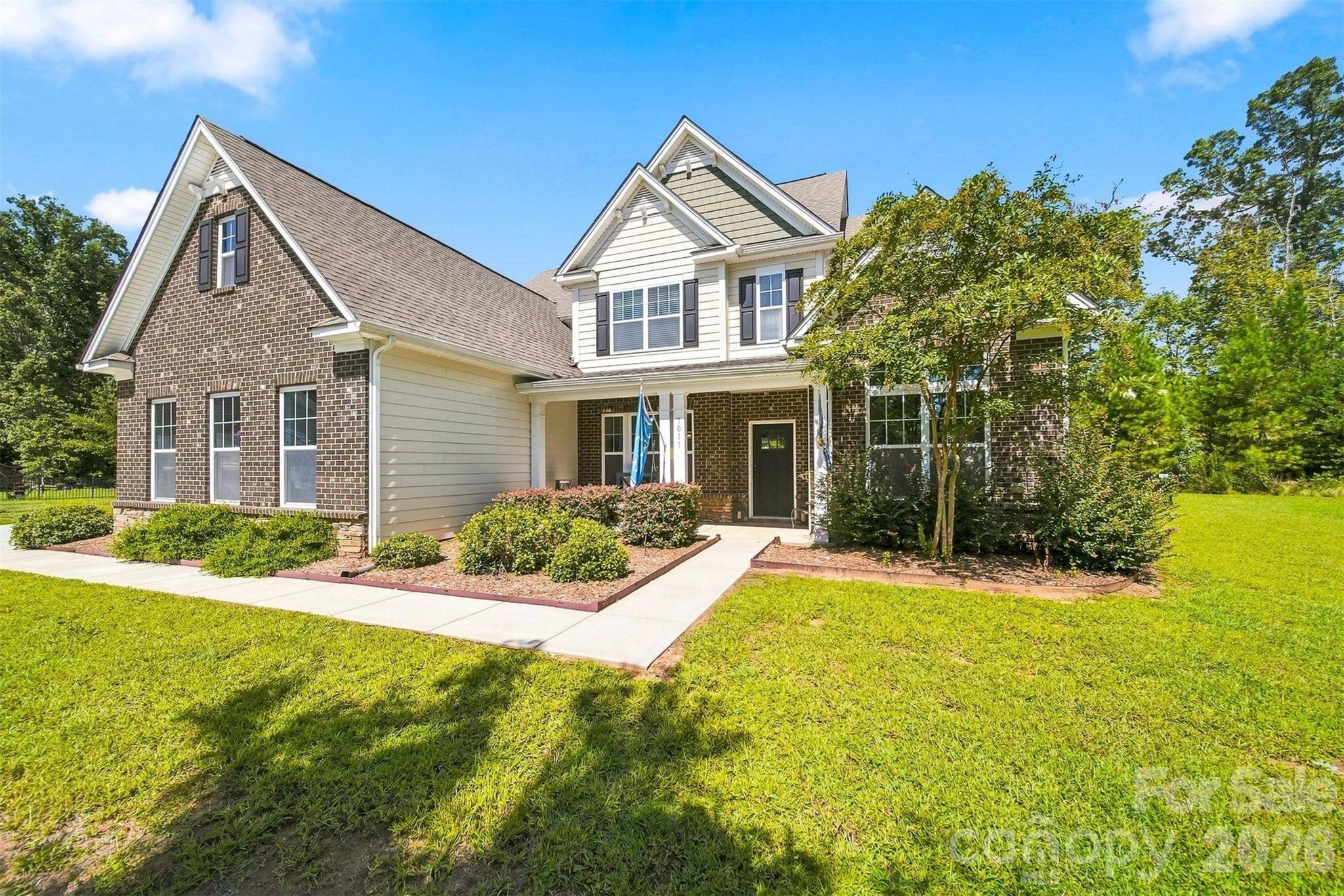 7011 Barnstone CT, Denver, NC 28037