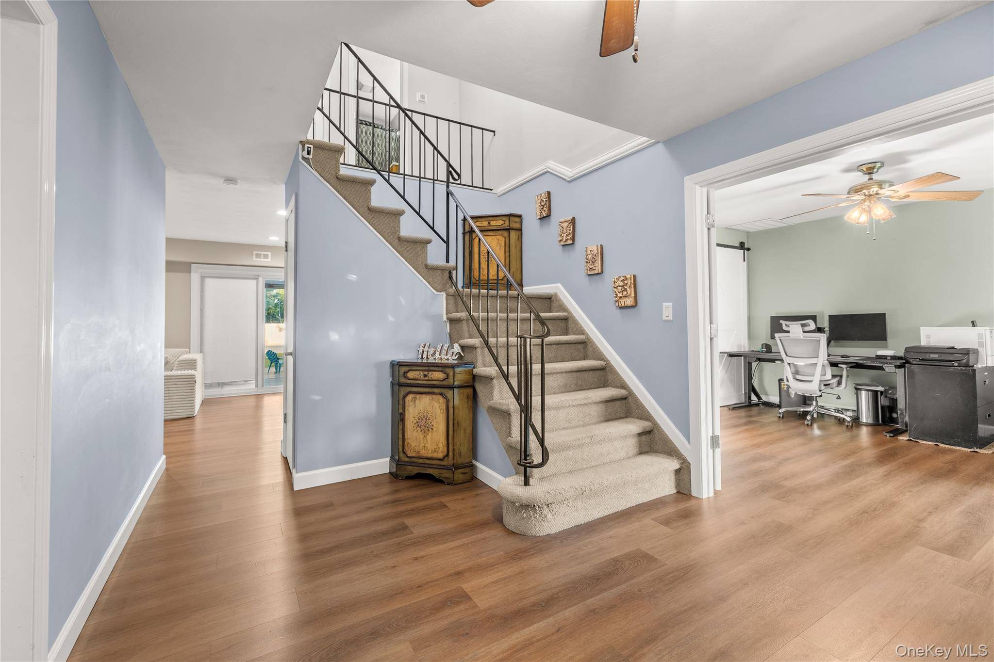 23 Blueberry LN, Patchogue, NY 11772