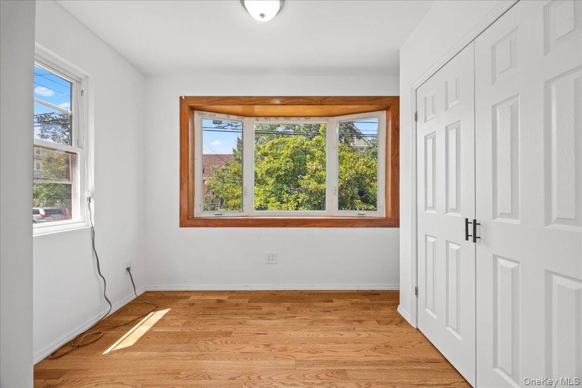 4084 Seton AVE, Bronx, NY 10466