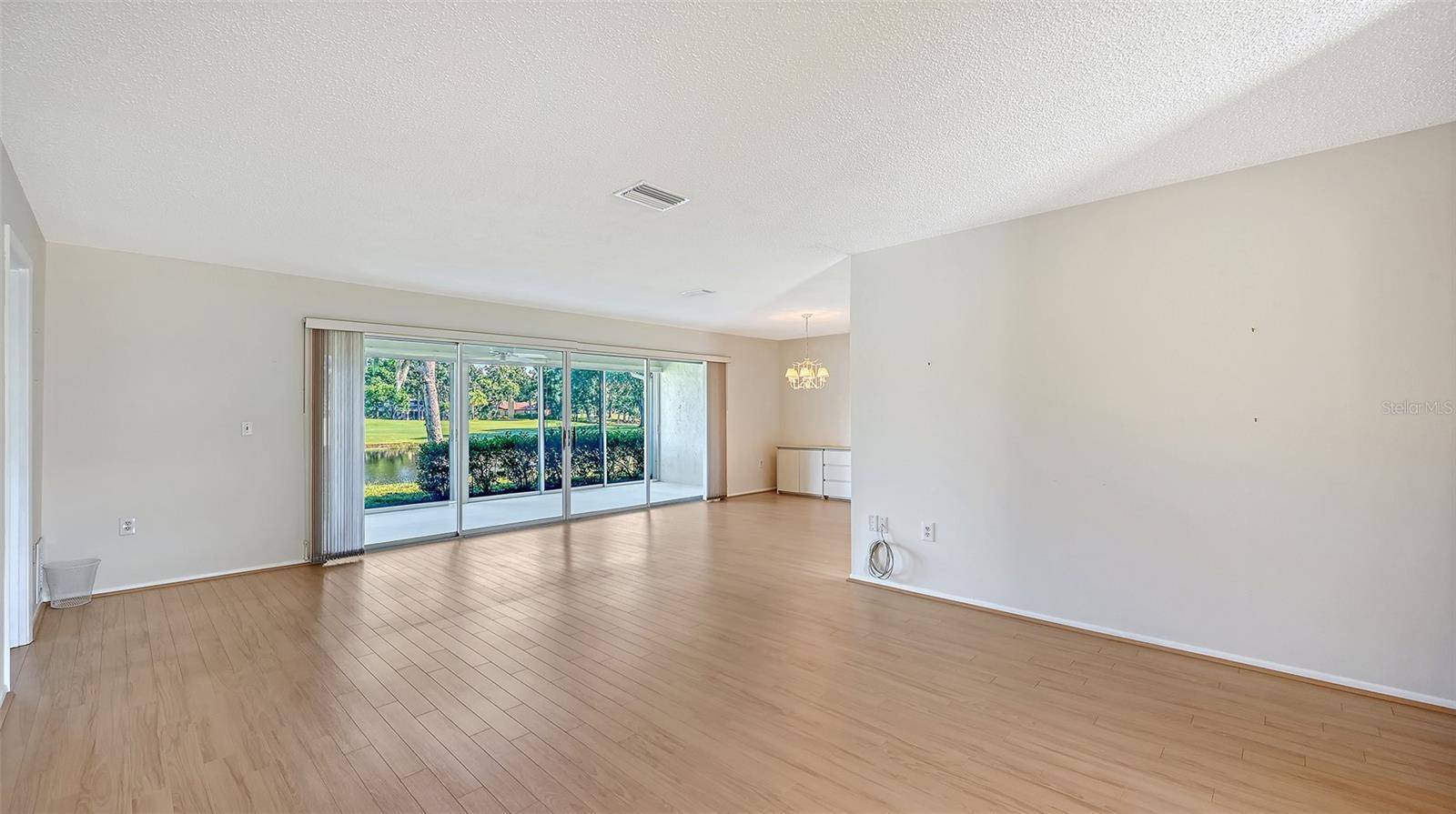 5513 PALM AIRE DR, Sarasota, FL 34243