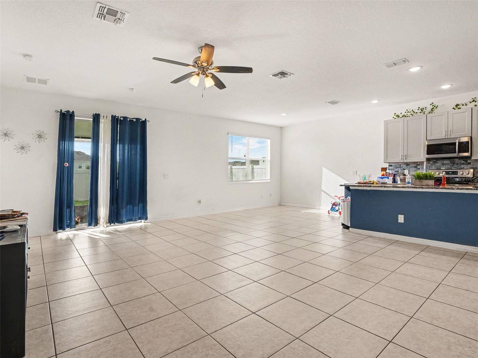 230 TARPON BAY BLVD, Haines City, FL 33844