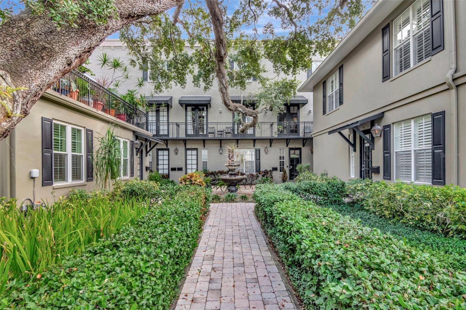 1008 S MOODY AVE #2, Tampa, FL 33629