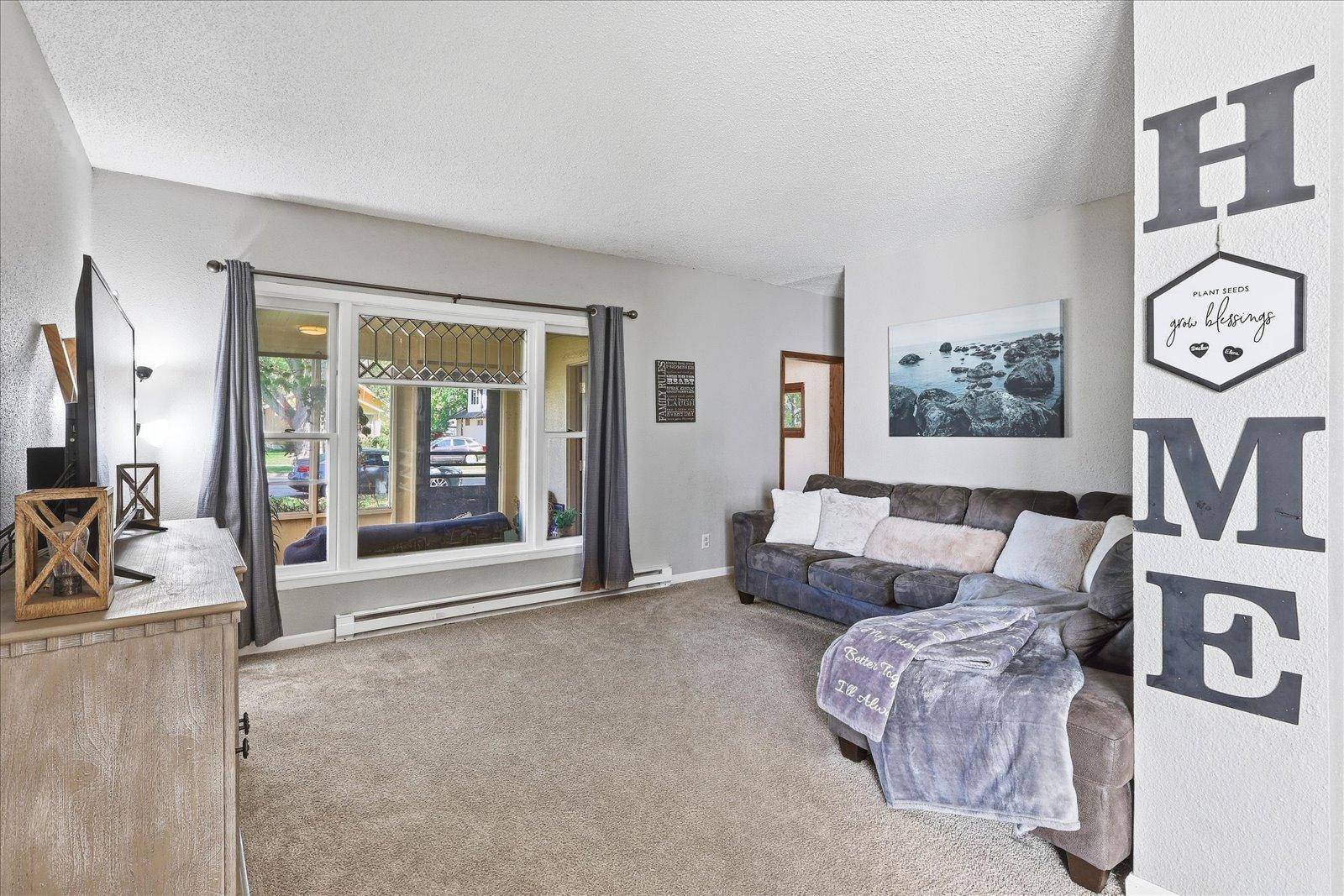 521 N 8th ST, Brainerd, MN 56401