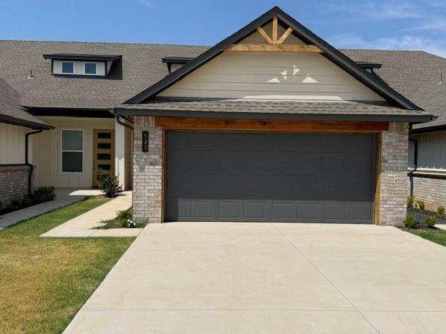 533 Wimbledon RD, Edmond, OK 73003