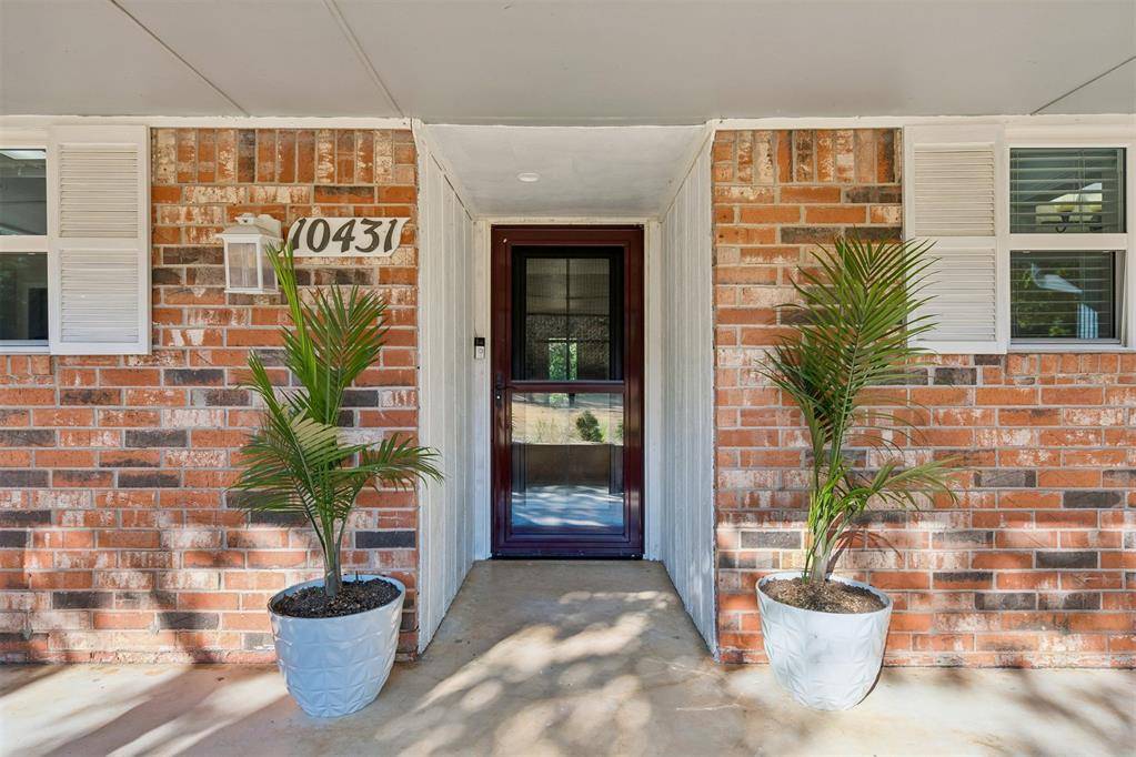 10431 Black Oaks DR, Oklahoma City, OK 73165
