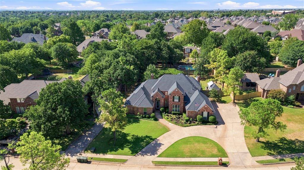 2000 E Cambridge WAY, Edmond, OK 73013