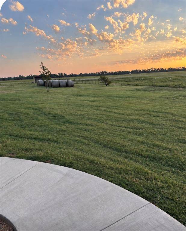 15968 S County Road 209 RD, Altus, OK 73521