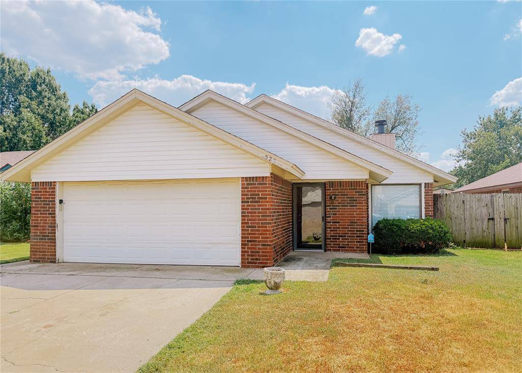 528 W 9th ST, Edmond, OK 73003