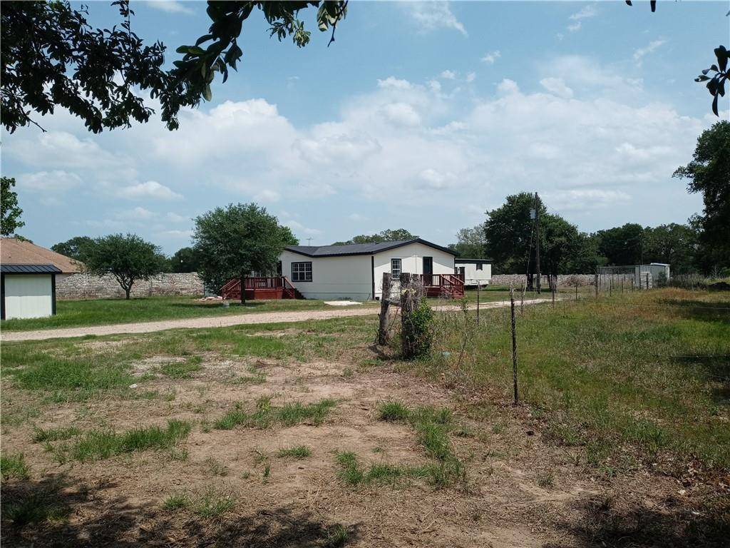 149 Josie LN, Bastrop, TX 78602