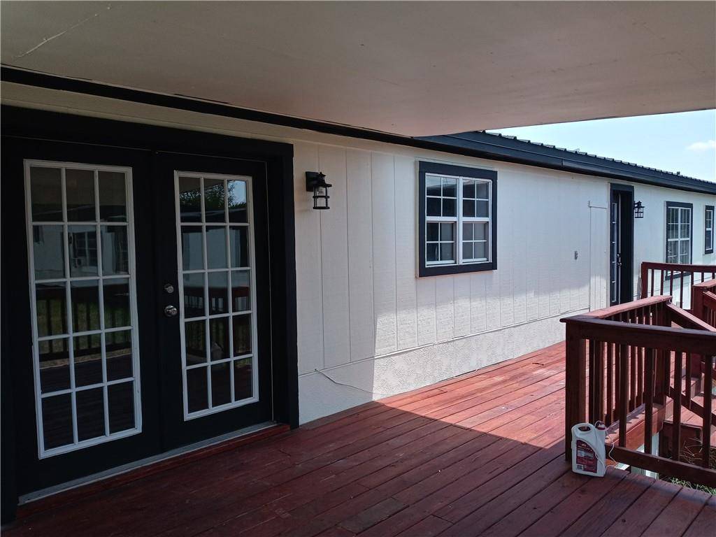 149 Josie LN, Bastrop, TX 78602