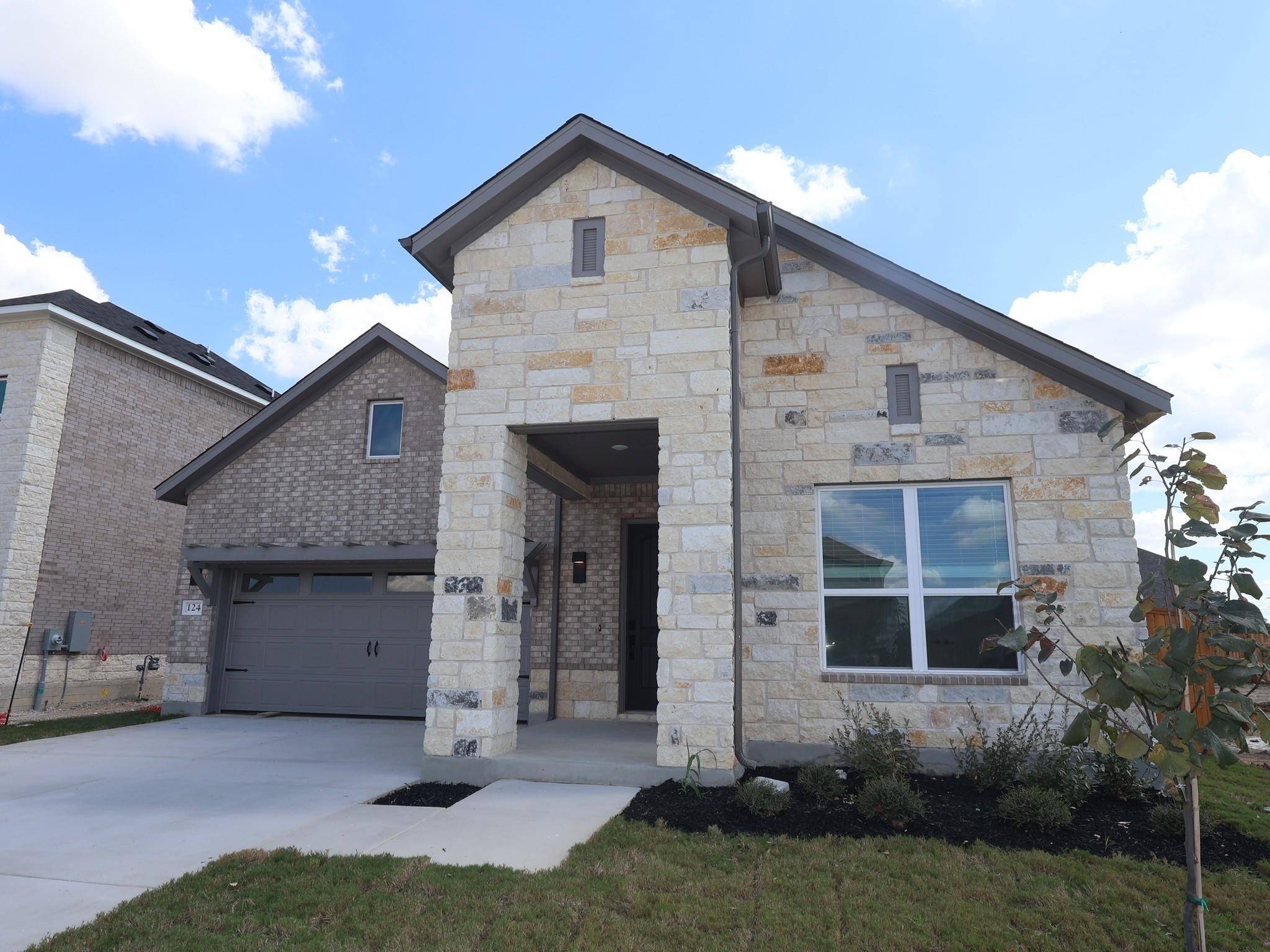 124 Leland Ave, Buda, TX 78610