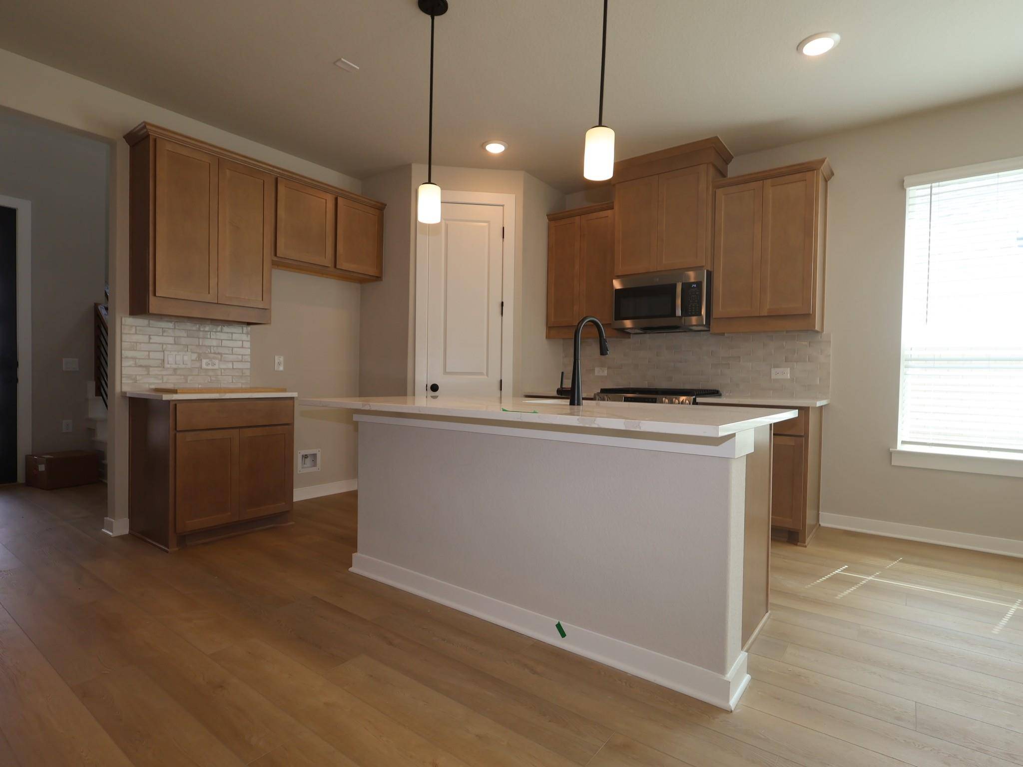 635 Clarissa ST, Buda, TX 78610