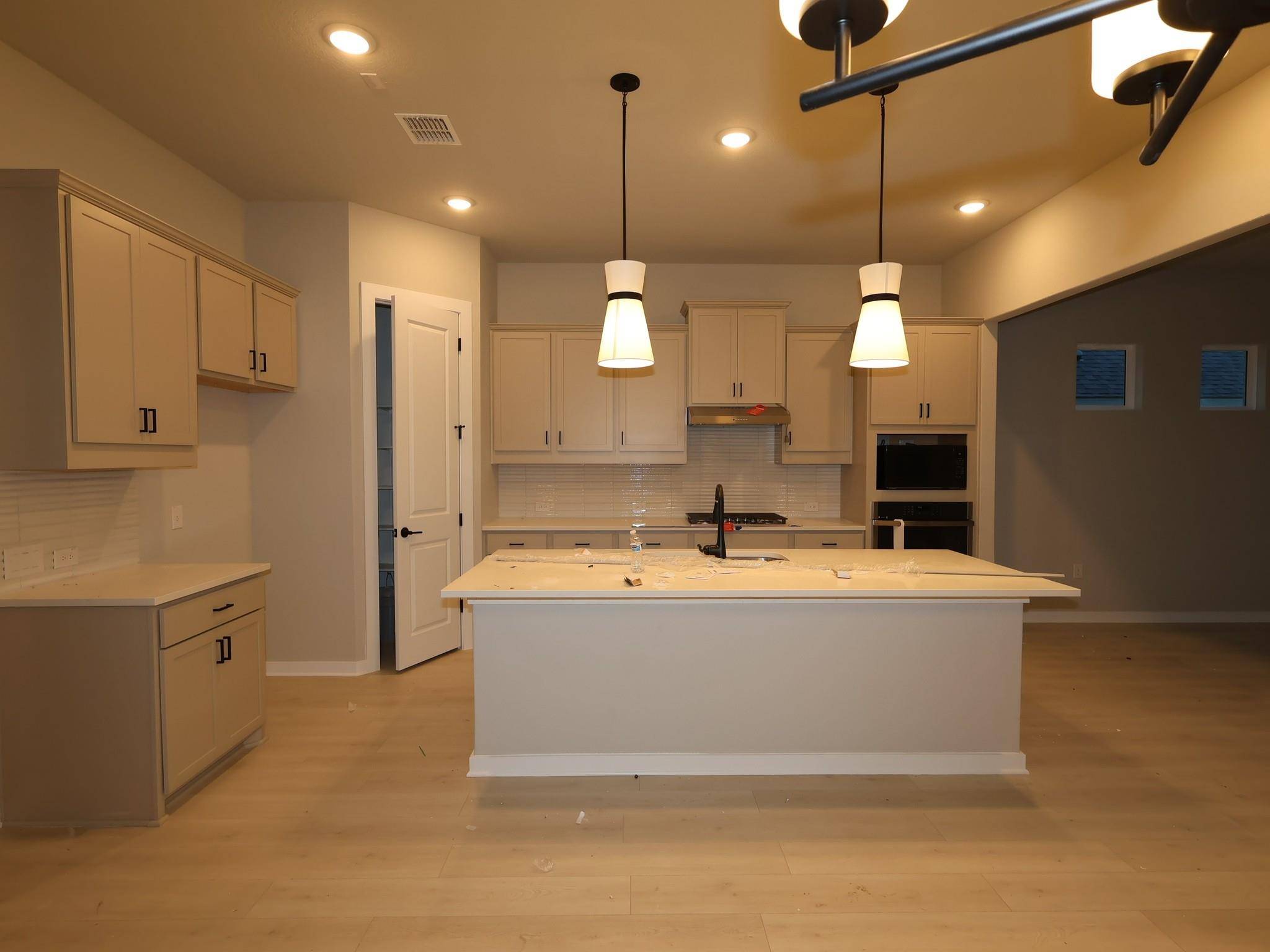 2129 Spokane DR, Leander, TX 78641