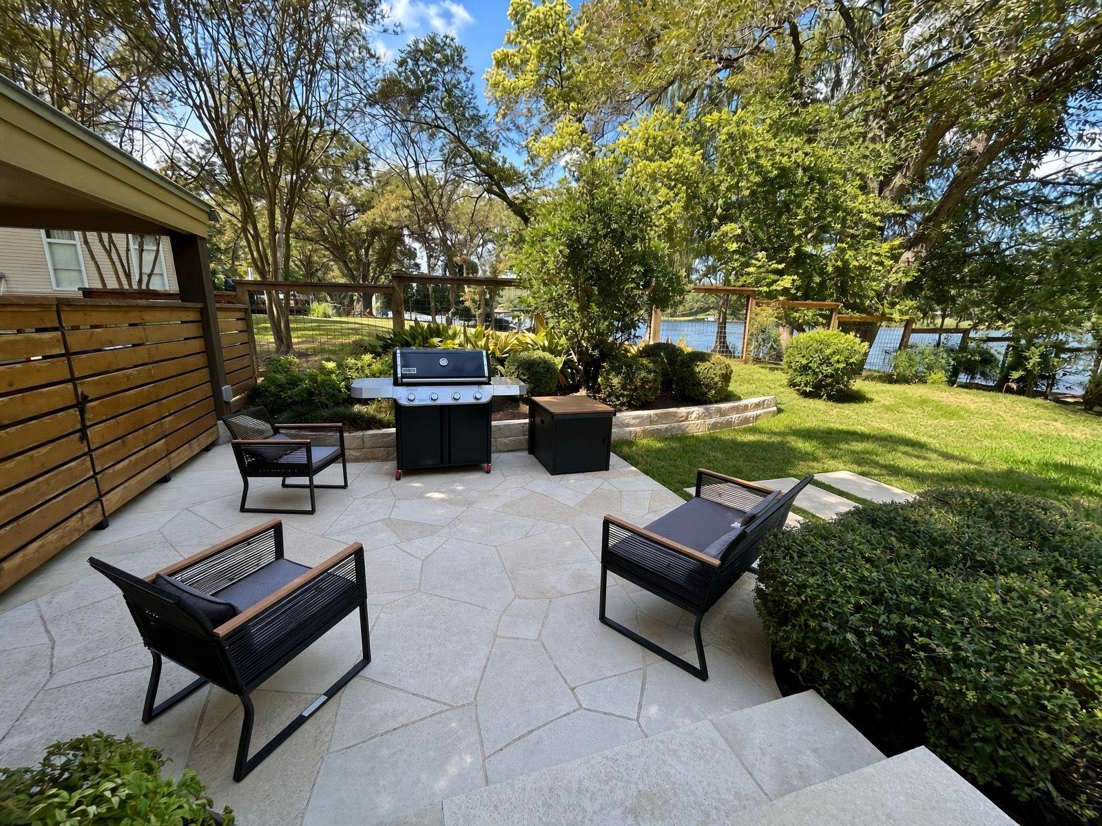 3004 Edgewater DR, Austin, TX 78733