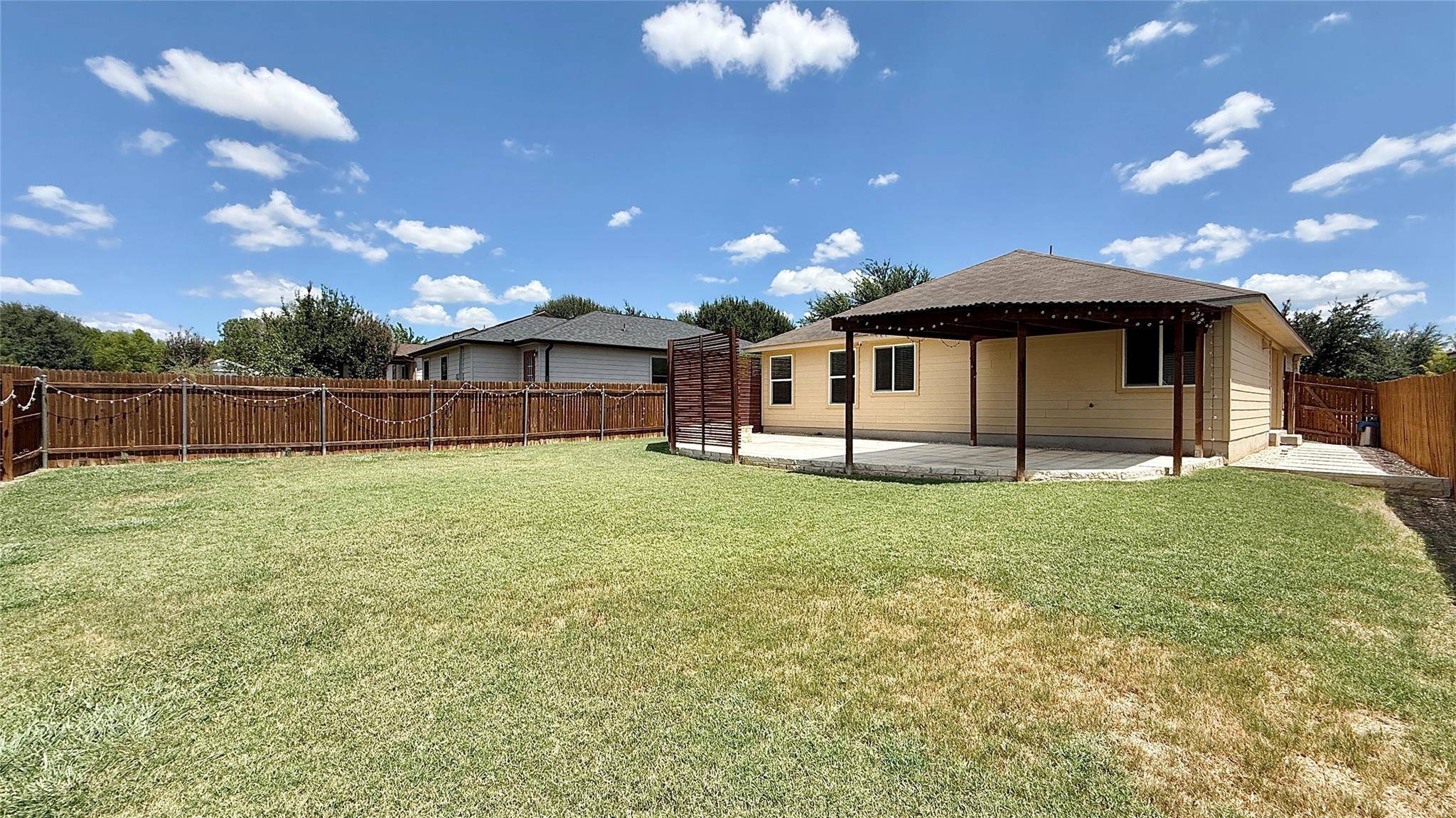 234 Capistrano DR, San Marcos, TX 78666