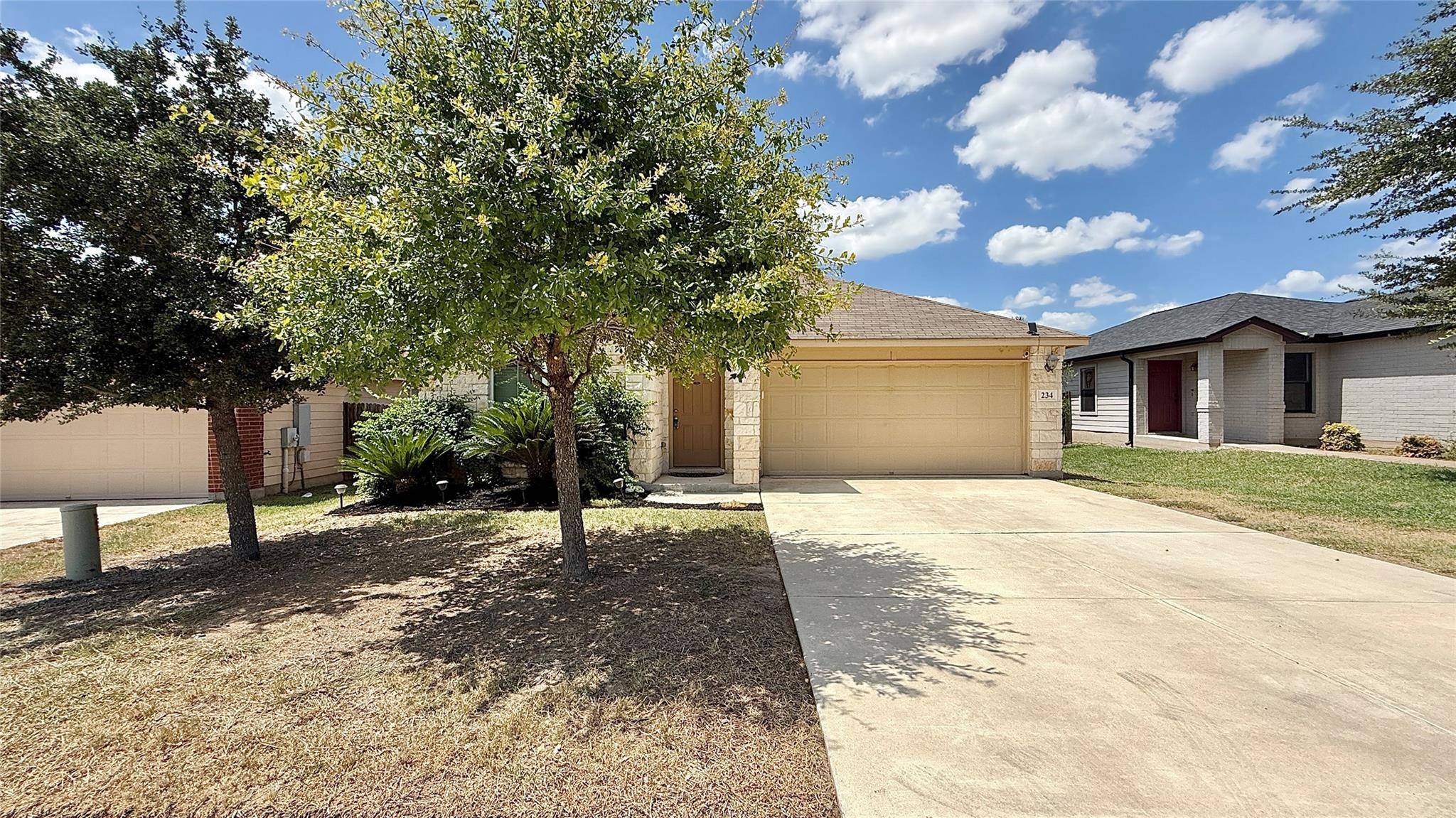 234 Capistrano DR, San Marcos, TX 78666