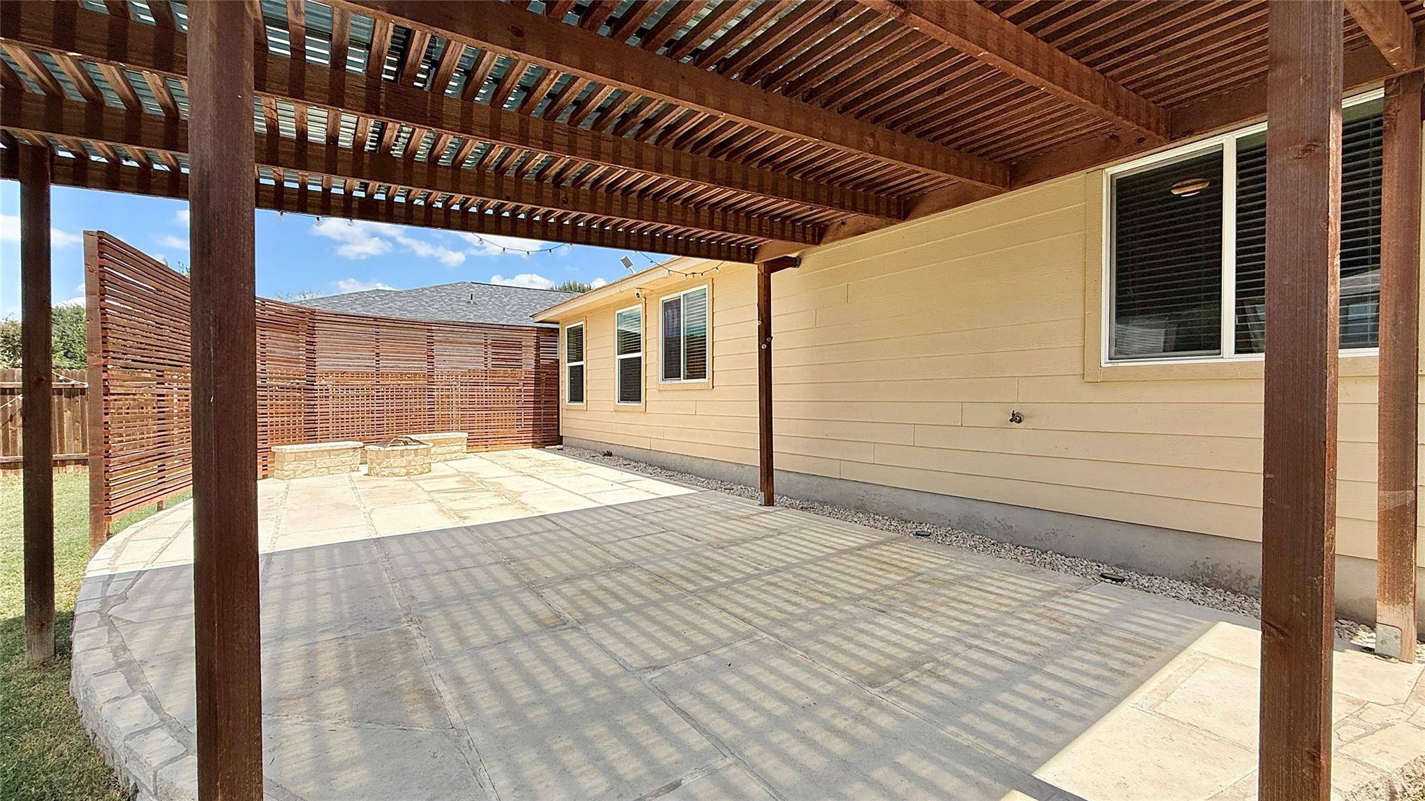 234 Capistrano DR, San Marcos, TX 78666