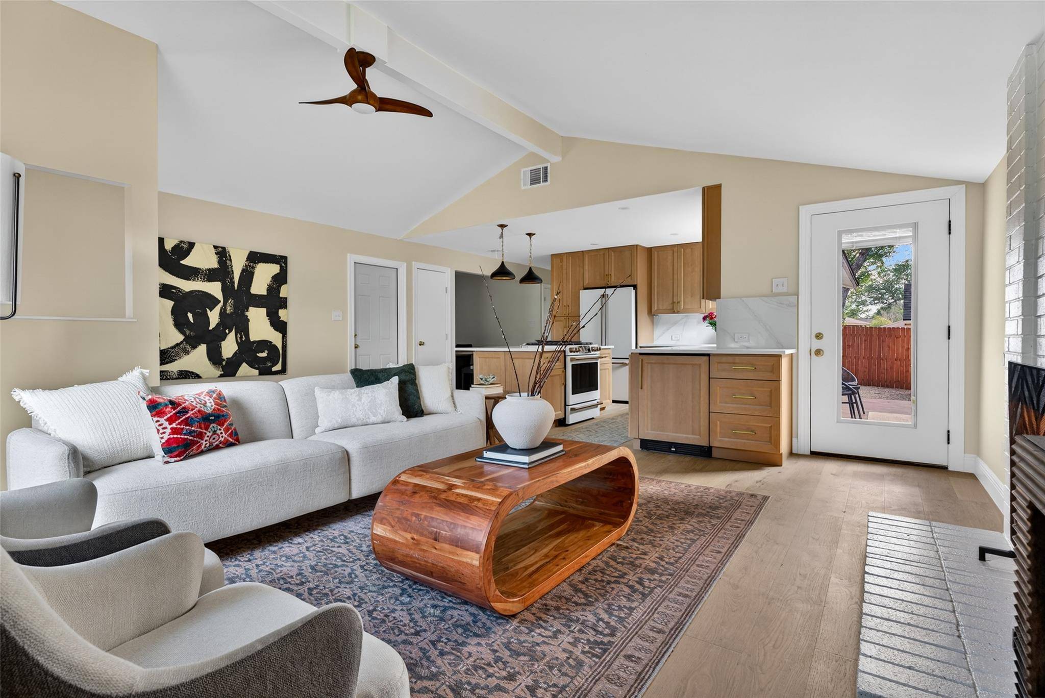 6806 Rearden RD, Austin, TX 78745