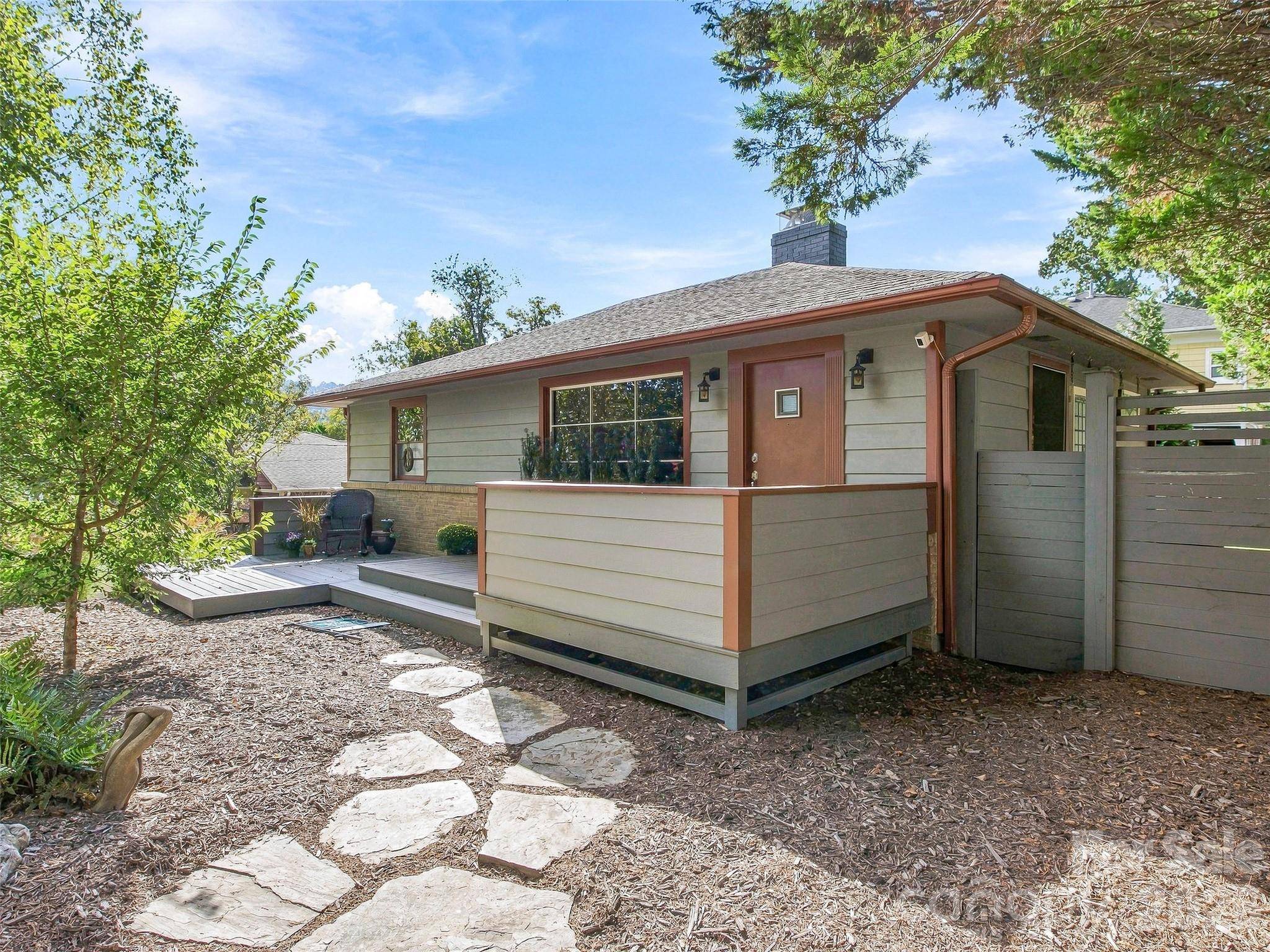30 Maney AVE, Asheville, NC 28804