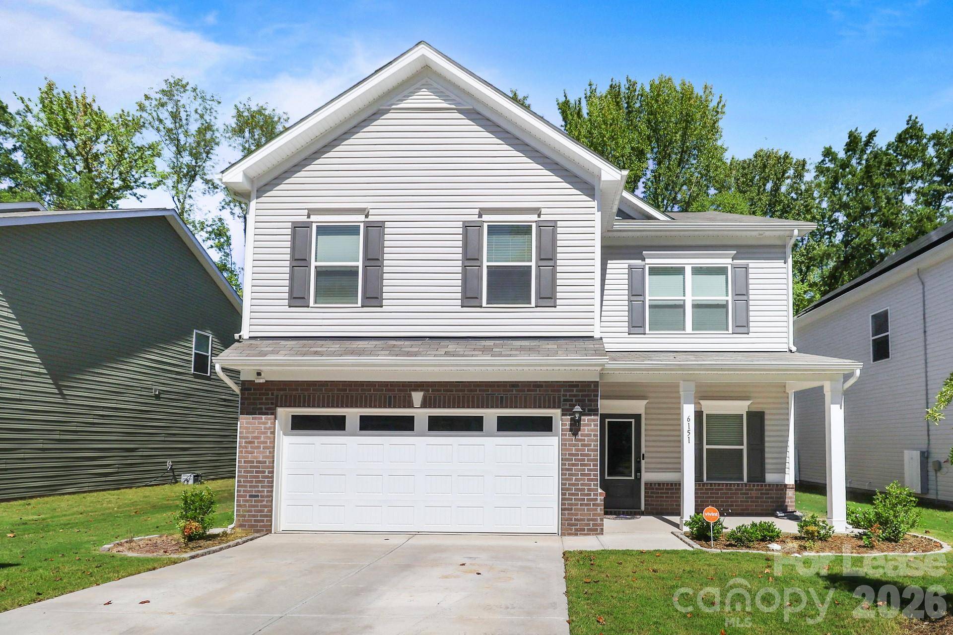 6151 Moonview CT, Charlotte, NC 28212