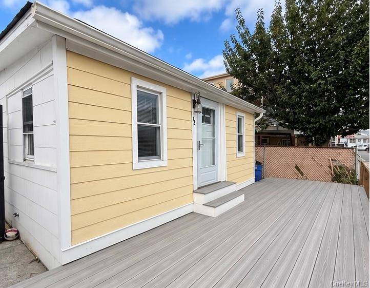93 New Hampshire ST, Long Beach, NY 11561