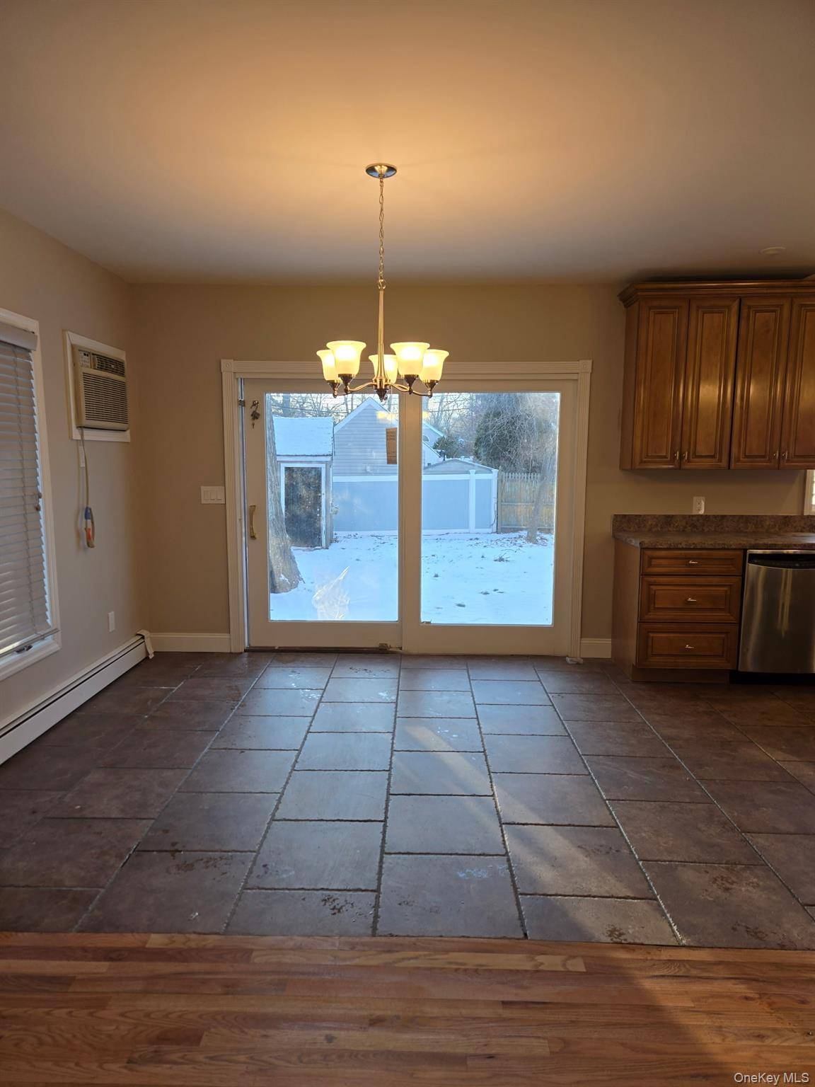 16 Babylon DR, Sound Beach, NY 11789