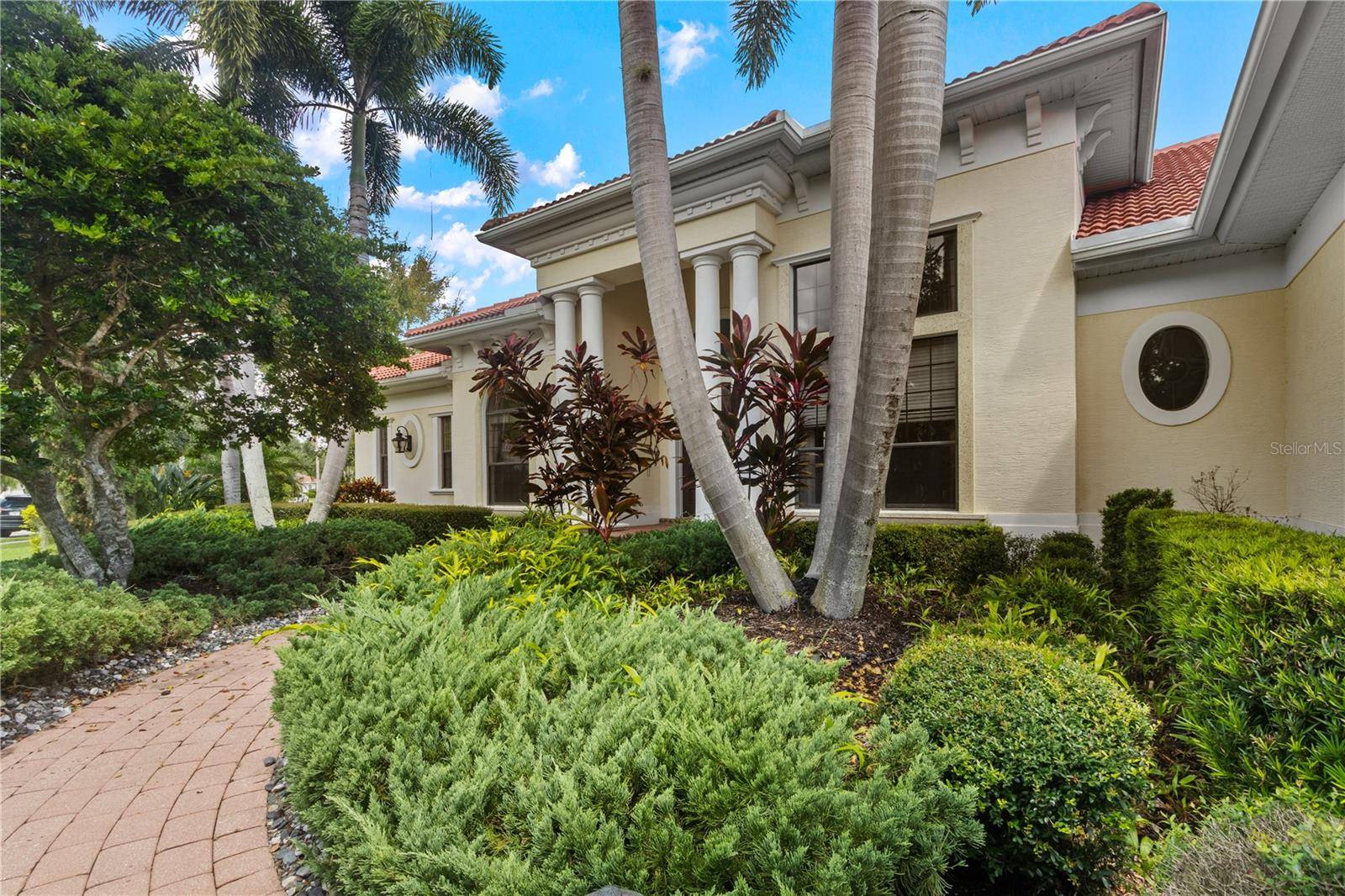 7819 ROSEHALL CV, Lakewood Ranch, FL 34202