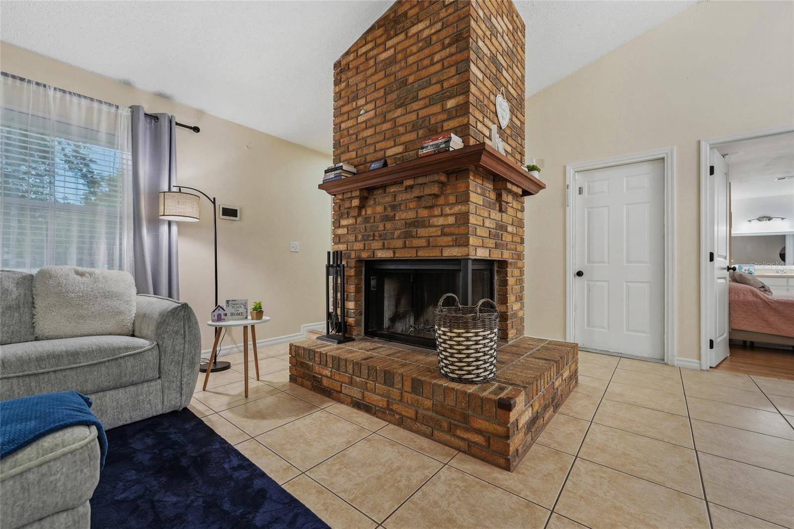 1012 GLENSPRINGS AVE, Winter Garden, FL 34787