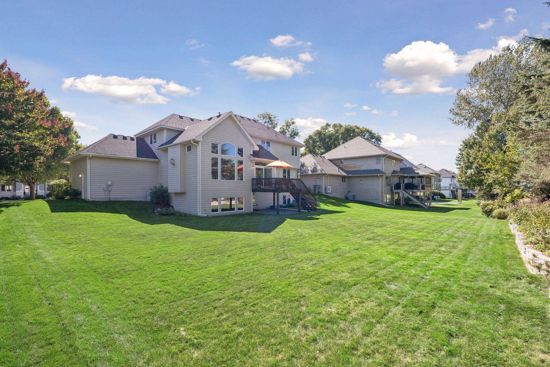 14478 Boulder Pointe RD, Eden Prairie, MN 55347