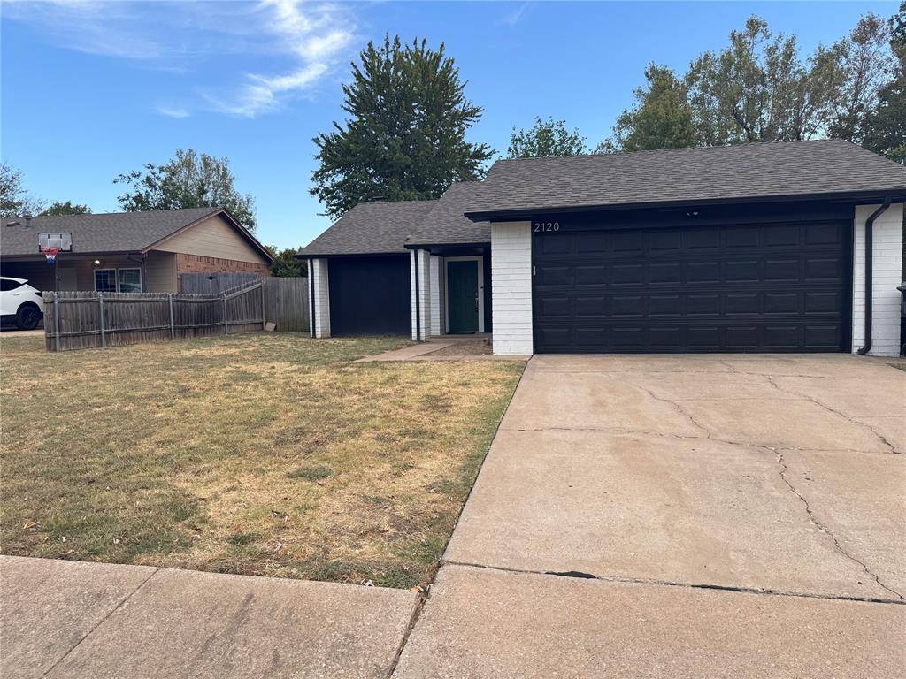 2120 Bois De Arc CIR, Norman, OK 73071