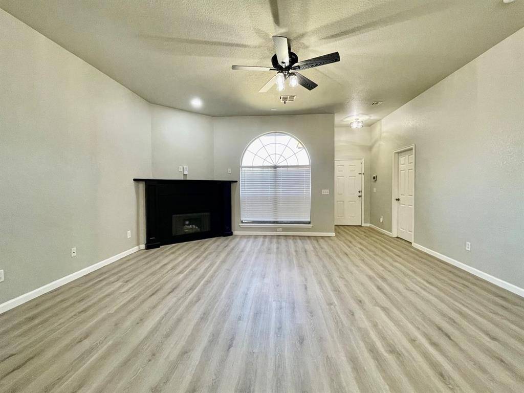 17505 Bronze LN, Edmond, OK 73012