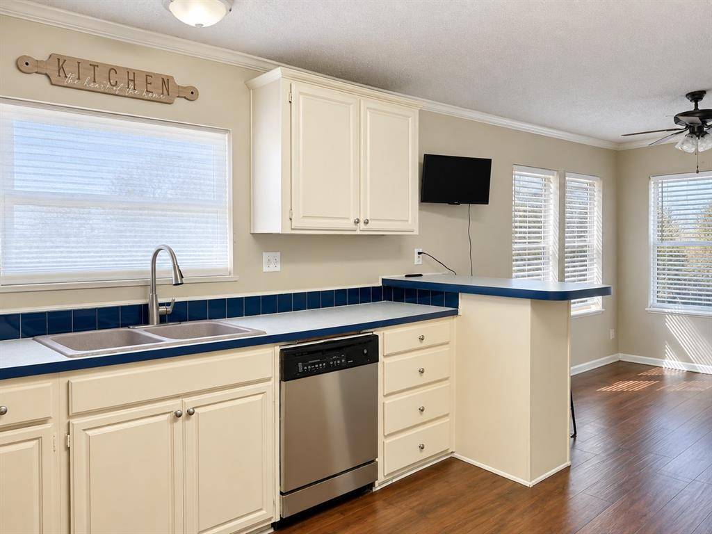 301 S Coppell Road #5-1, Coppell, TX 75019