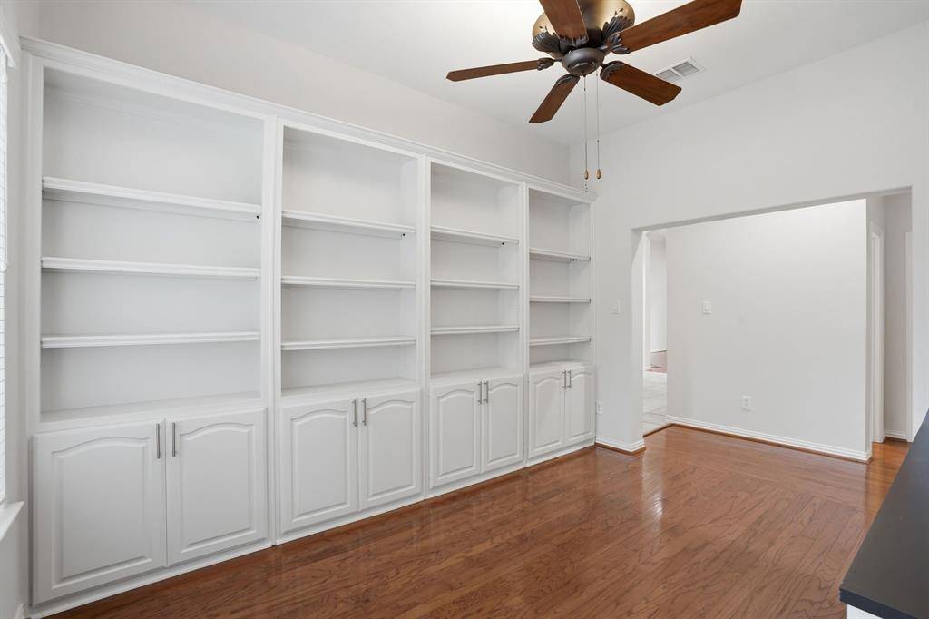 1921 Old York Drive, Keller, TX 76248