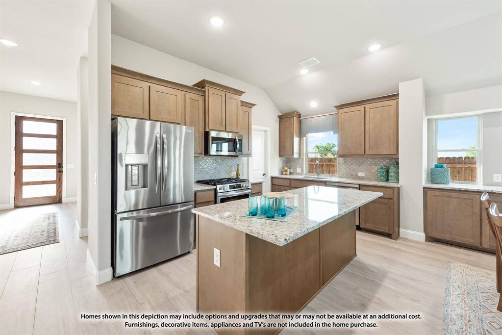 516 Red Maple Road, Waxahachie, TX 75165