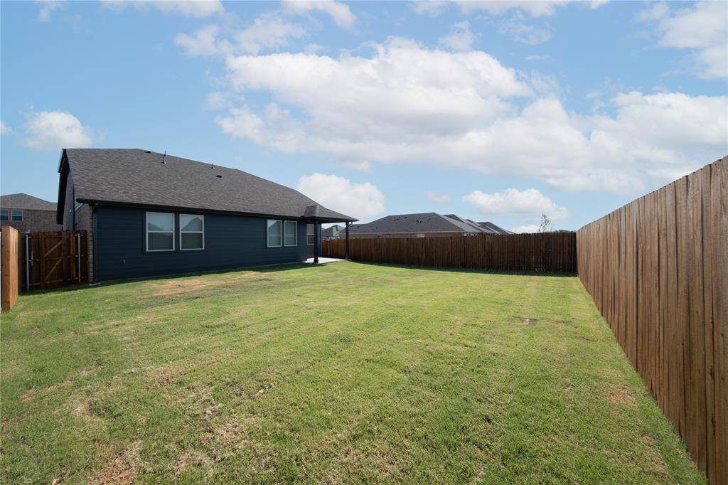 1700 Calanques Street, Royse City, TX 75189