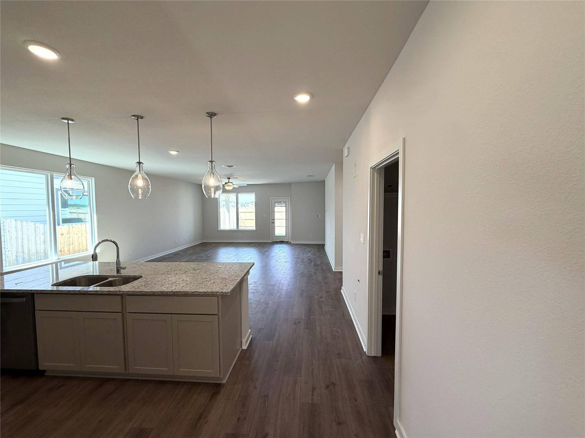 254 Gus LOOP, Jarrell, TX 78626