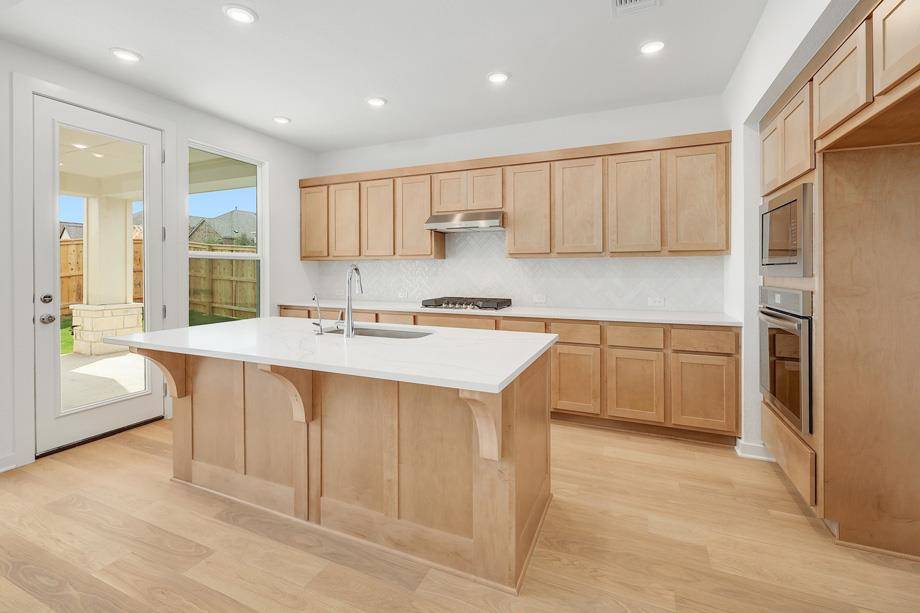 233 Rightfield DR, Liberty Hill, TX 78642