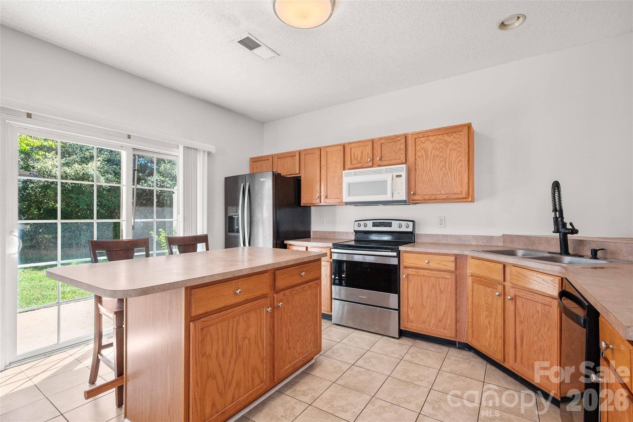 2738 Mill Valley CT, Matthews, NC 28105