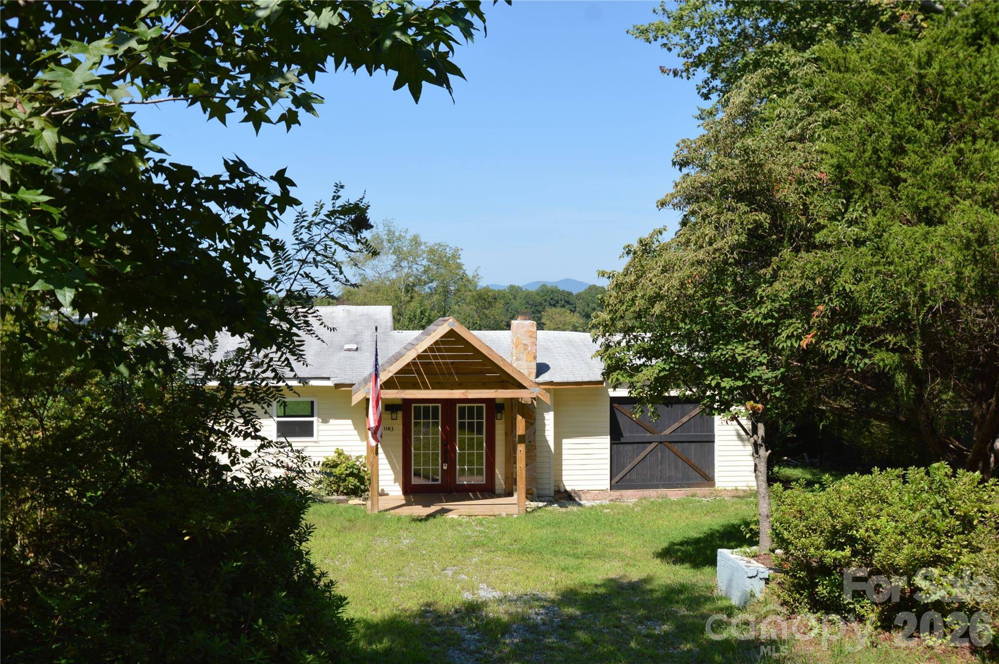 1183 Sandy Plains RD, Tryon, NC 28782