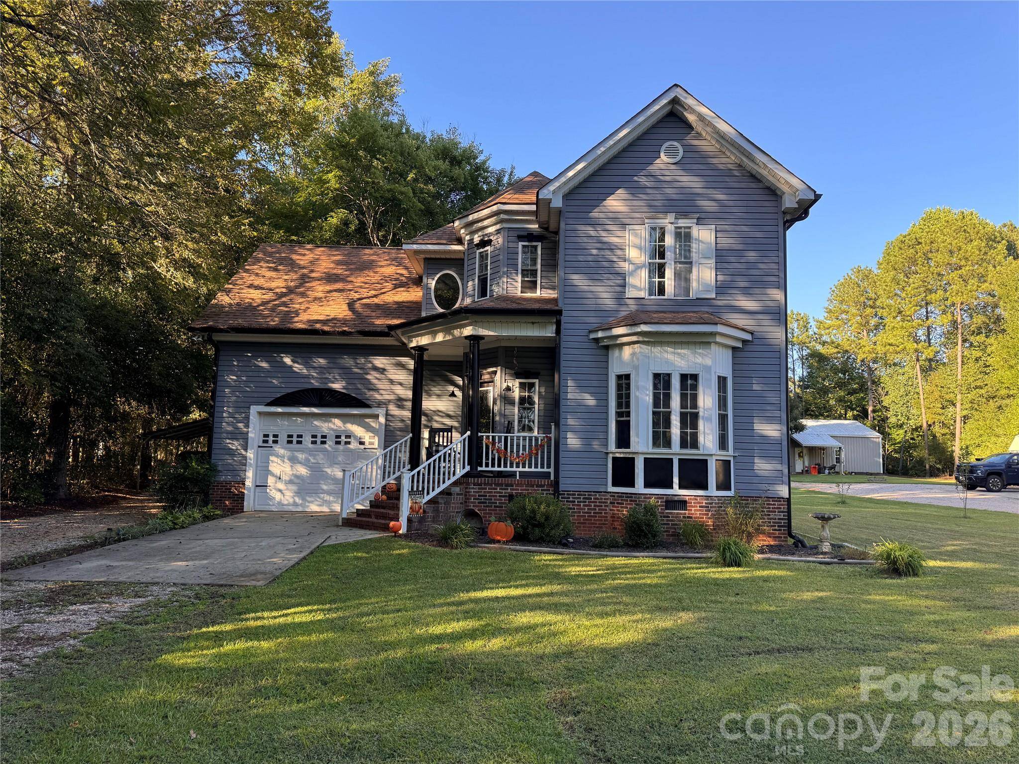 2070 Smith Ford RD, Hickory Grove, SC 29717