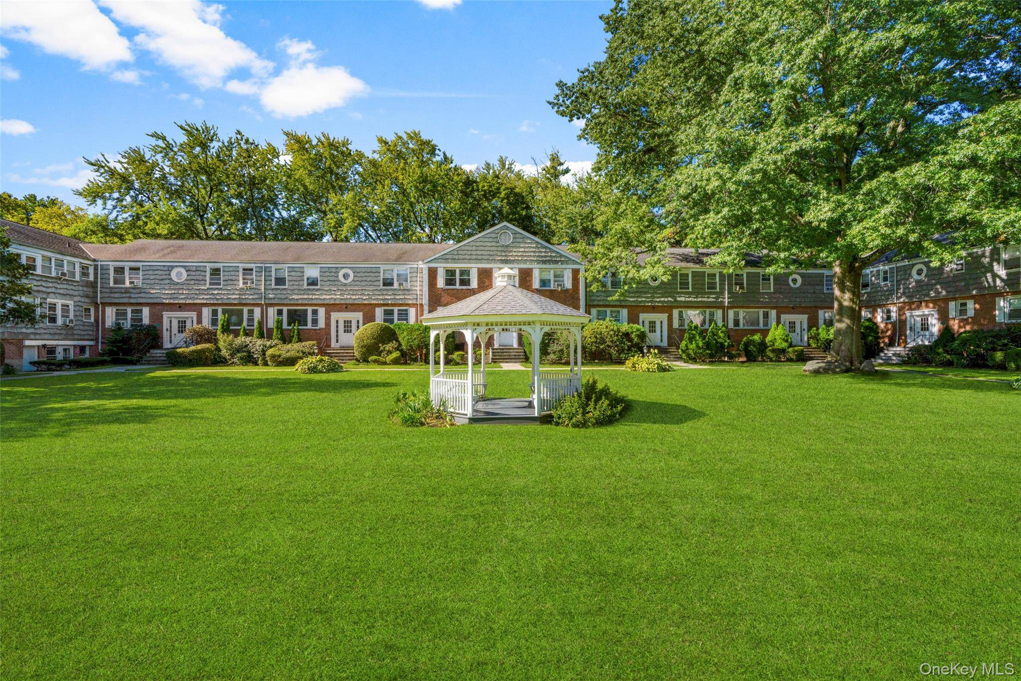 907 Palmer AVE #C2, Mamaroneck, NY 10543
