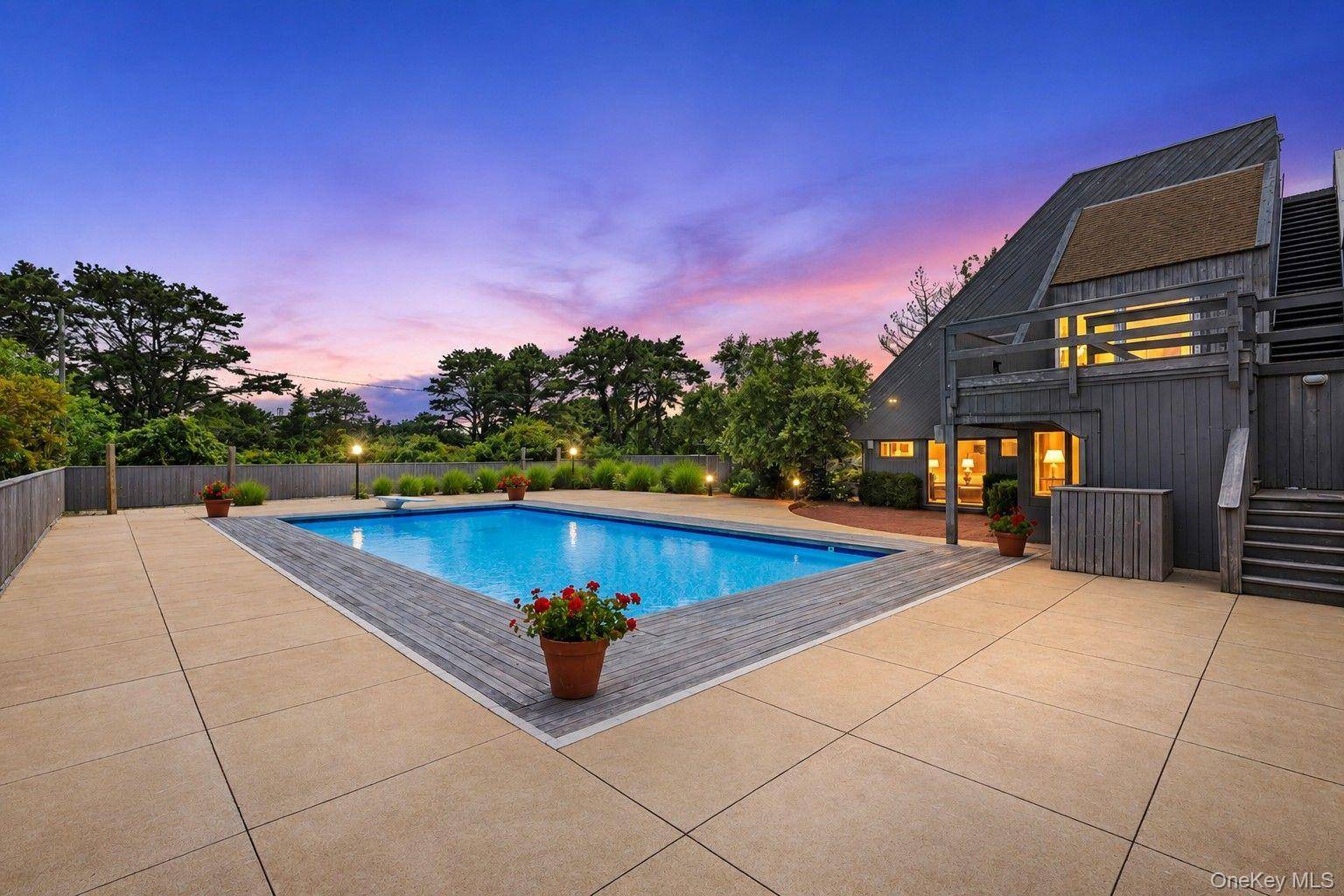 49 Gilberts PATH, Amagansett, NY 11930