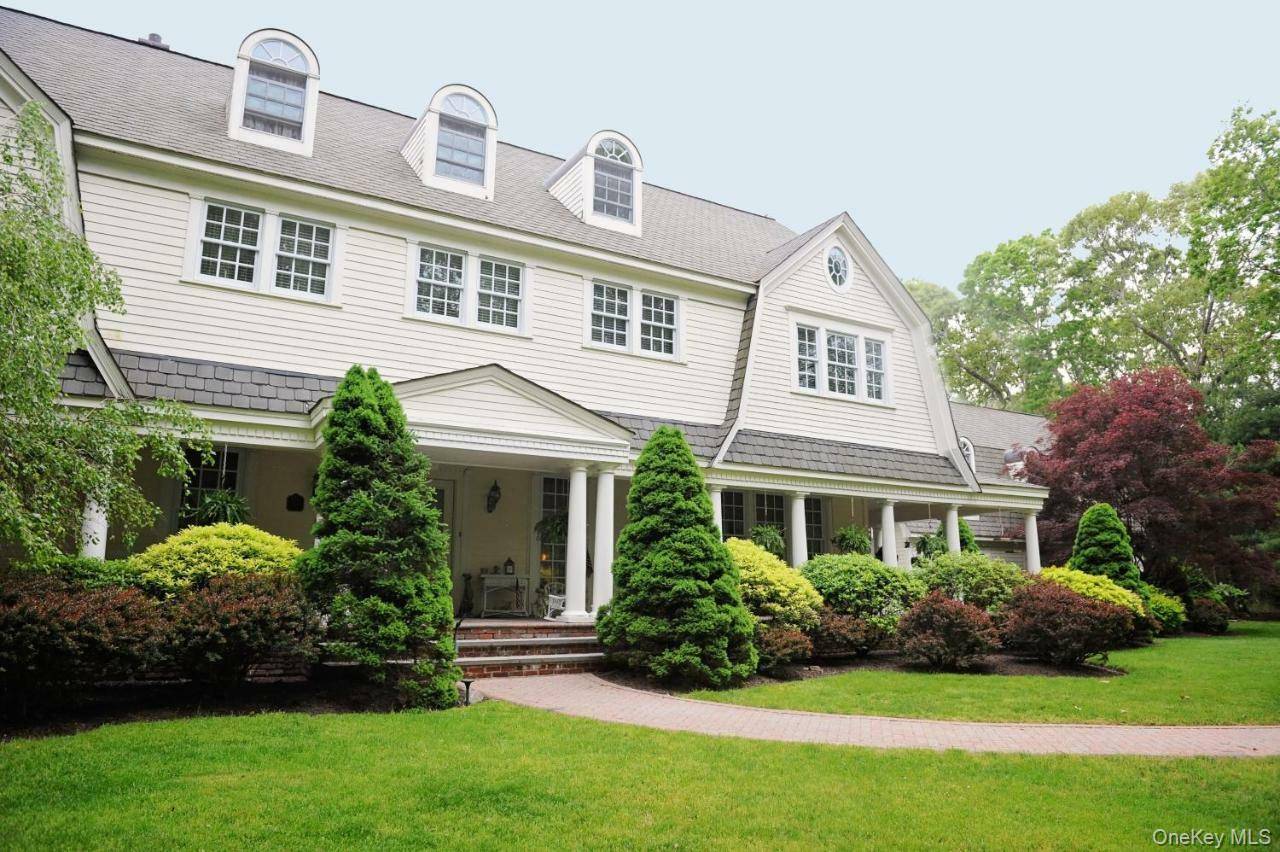 9680 N Bayview RD, Southold, NY 11971