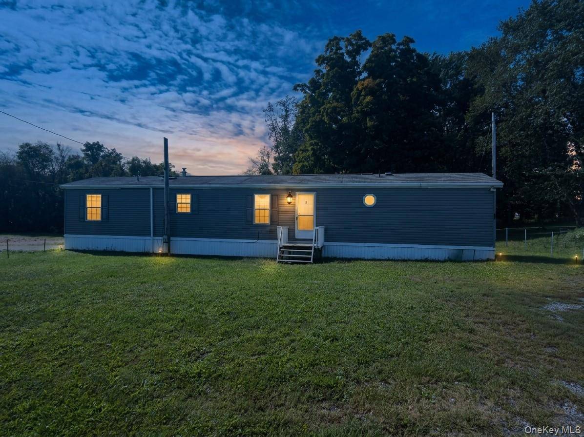 16 Delellas LN, Port Jervis, NY 12771