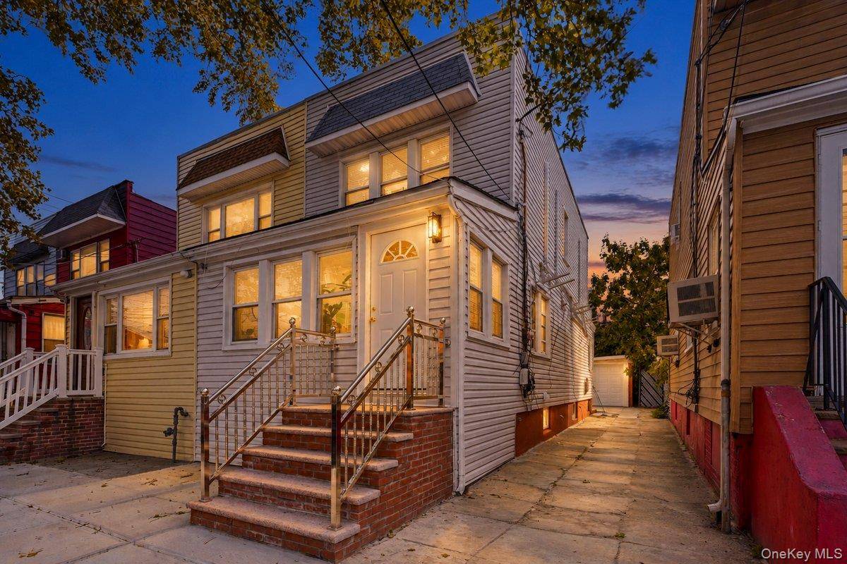5433 44th ST, Maspeth, NY 11378