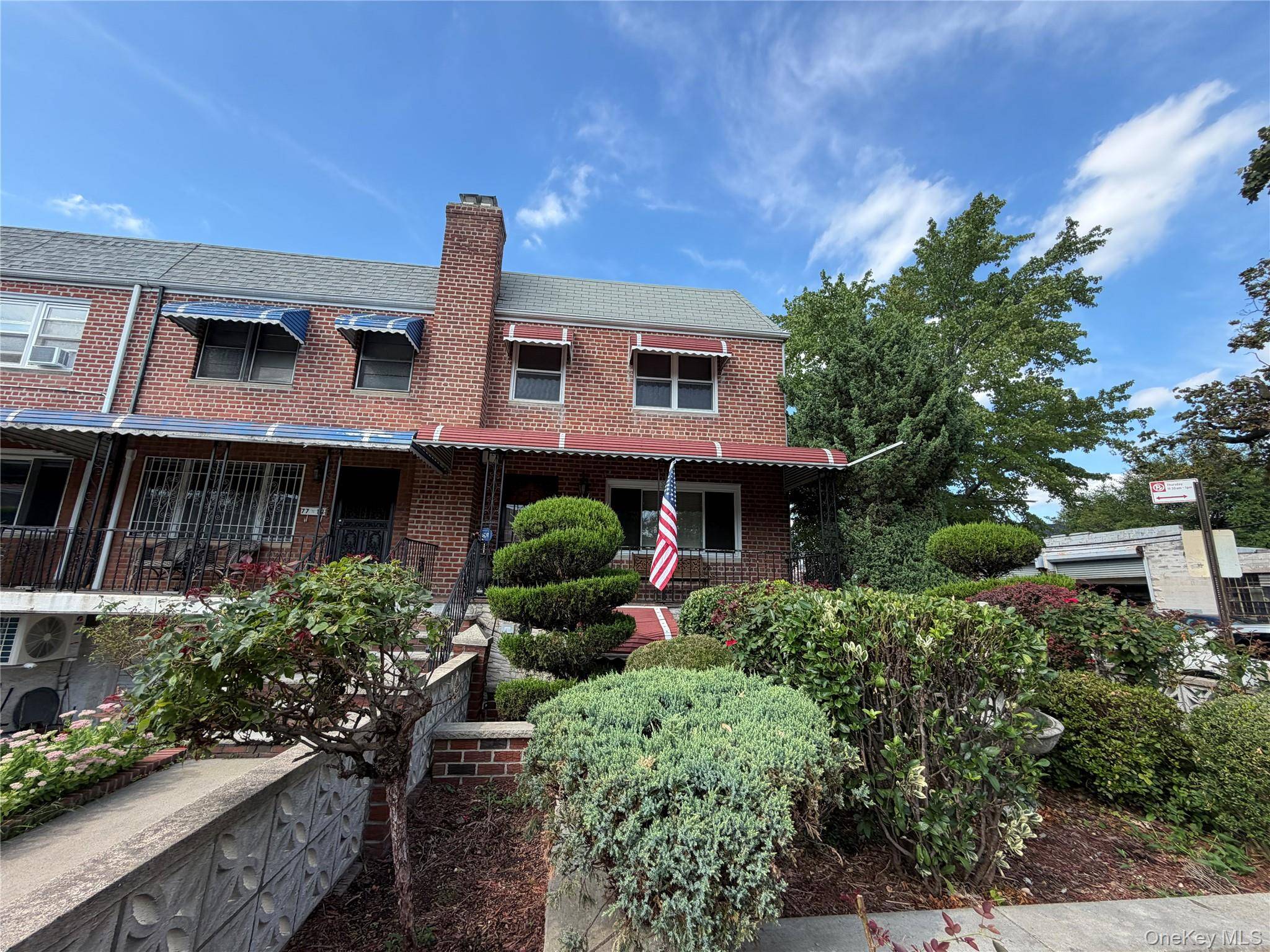 77-21 31st AVE, East Elmhurst, NY 11370